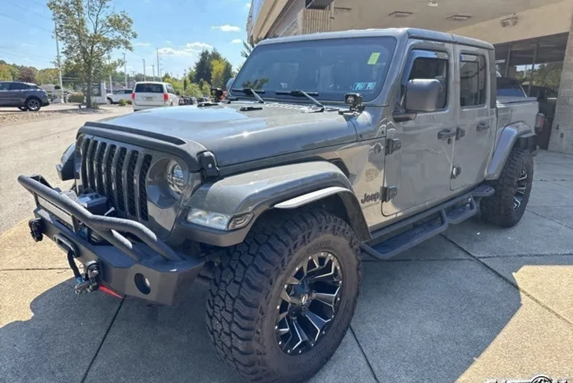2022 Jeep Gladiator Sport photo 1
