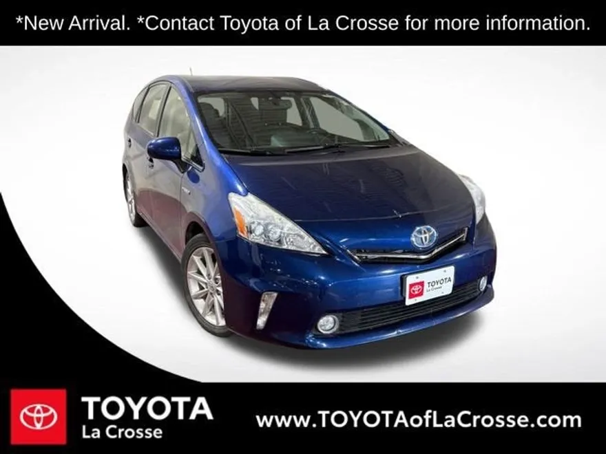 2012 Toyota Prius V Five photo 1