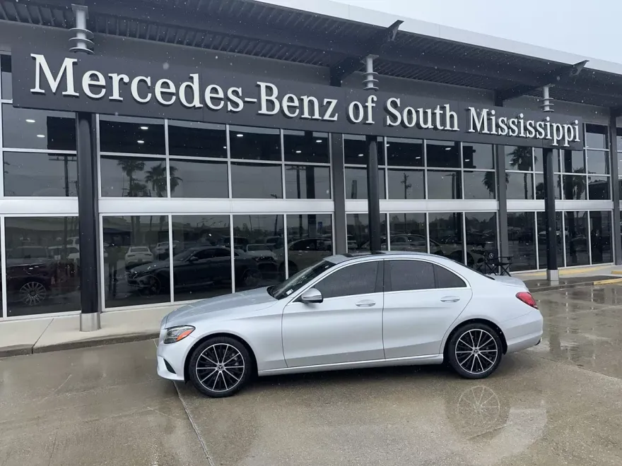 2021 Mercedes Benz C 300 photo 1