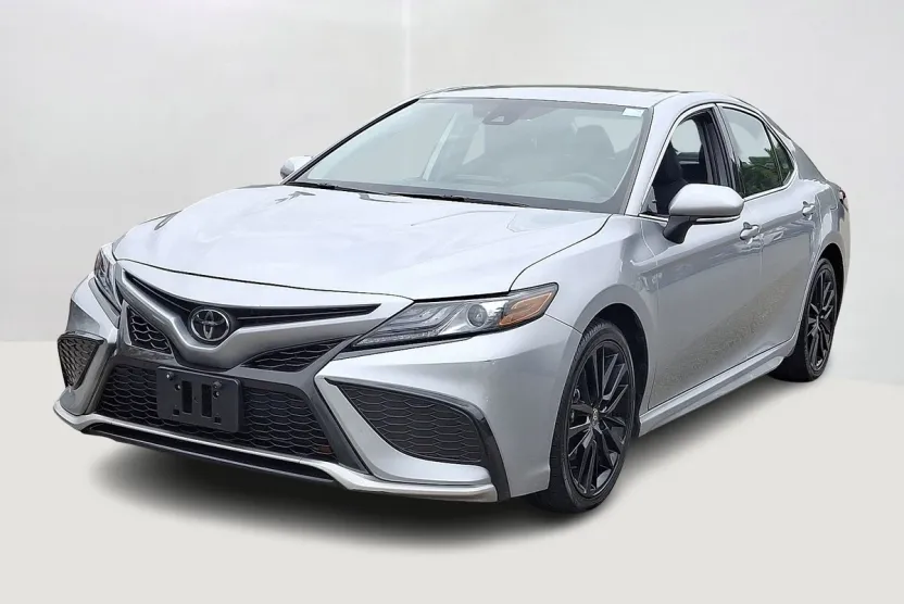 2023 Toyota Camry XSE photo 1