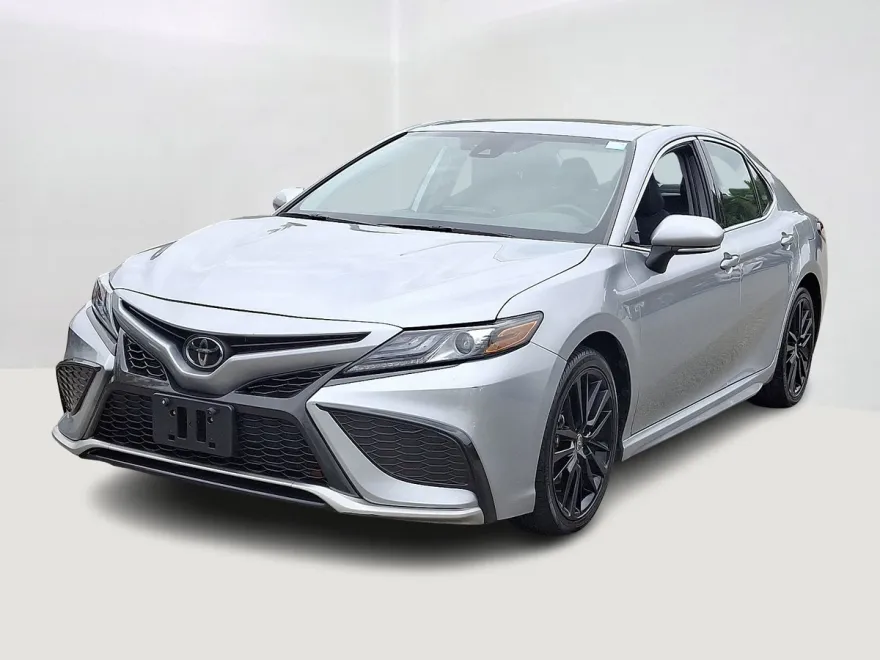 2023 Toyota Camry XSE photo 1