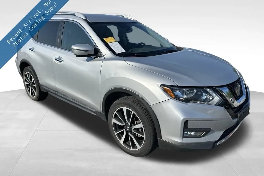2019 Nissan Rogue SL photo 1
