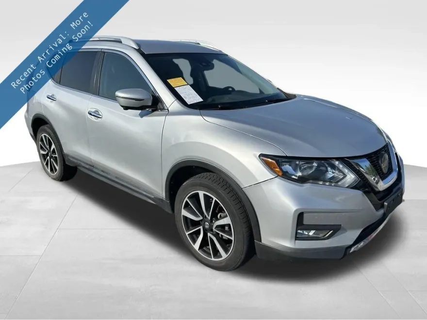 2019 Nissan Rogue SL photo 1