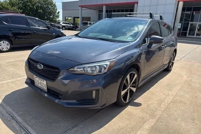 2017 Subaru Impreza 2.0i Sport photo 1