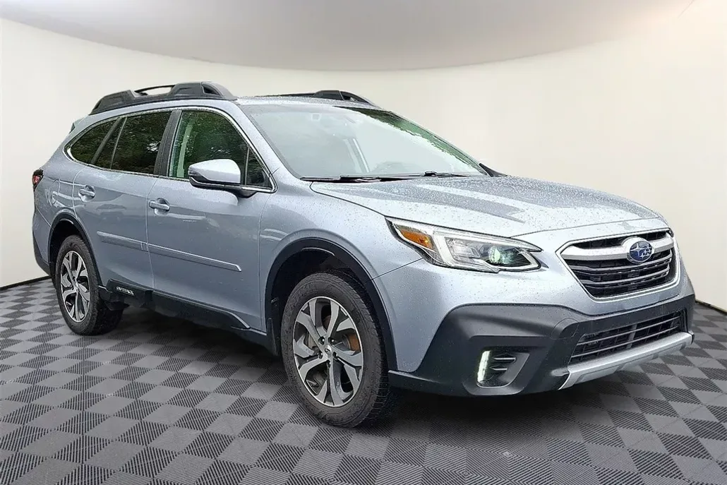 2021 Subaru Outback Limited XT photo 1
