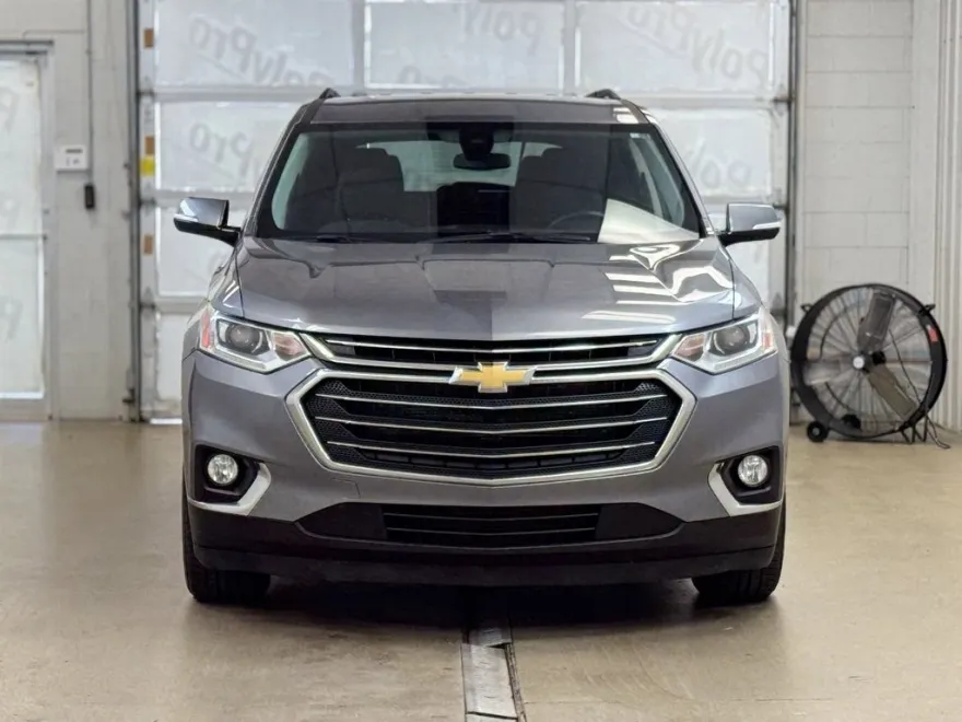 2020 Chevrolet Traverse photo 1