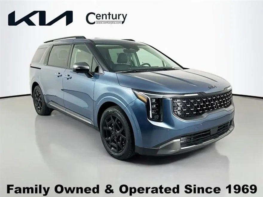 2025 Kia Carnival SX photo 1