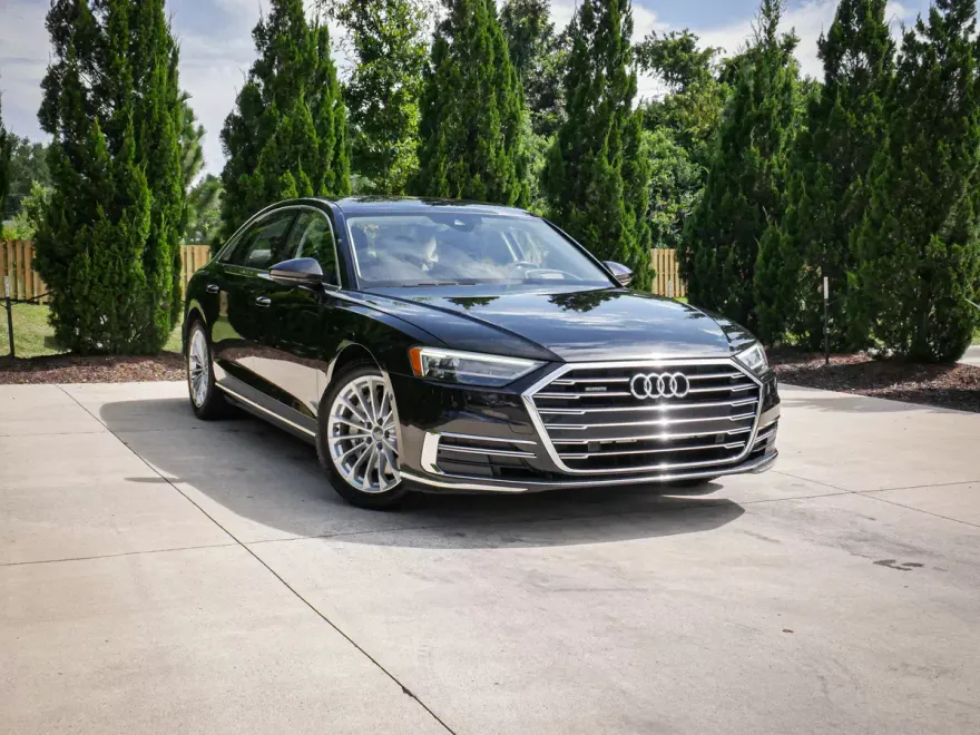 2019 Audi A8 Quattro L photo 1