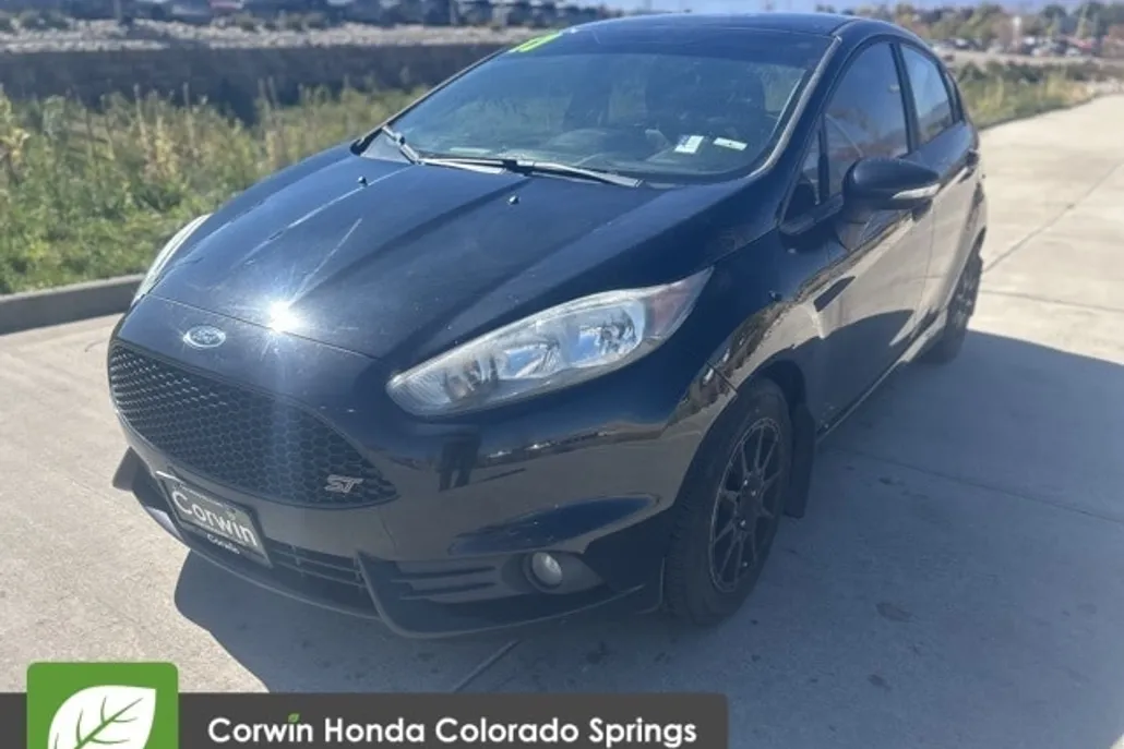 2017 Ford Fiesta ST photo 1