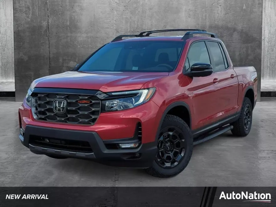 2025 Honda Ridgeline TrailSport photo 1