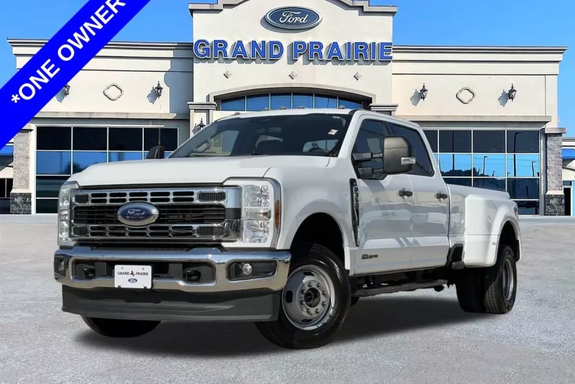 2024 Ford F-350 XLT photo 1