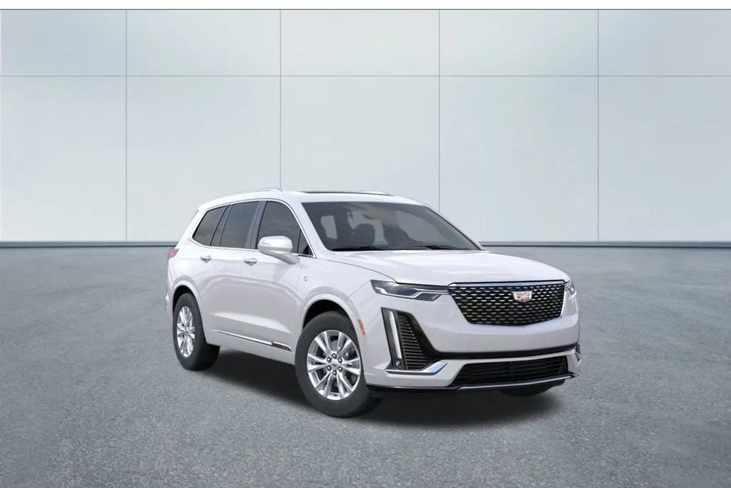 2025 Cadillac XT6 Luxury photo 1