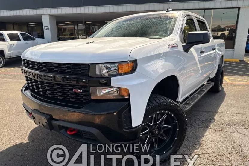 2021 Chevrolet Silverado 1500 Custom Trail Boss photo 1