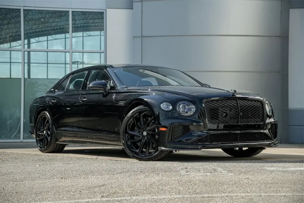 2025 Bentley Flying Spur Speed photo 1