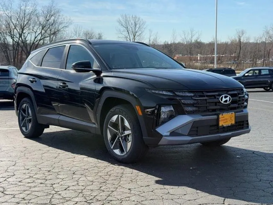 2025 Hyundai Tucson SEL Convenience photo 1