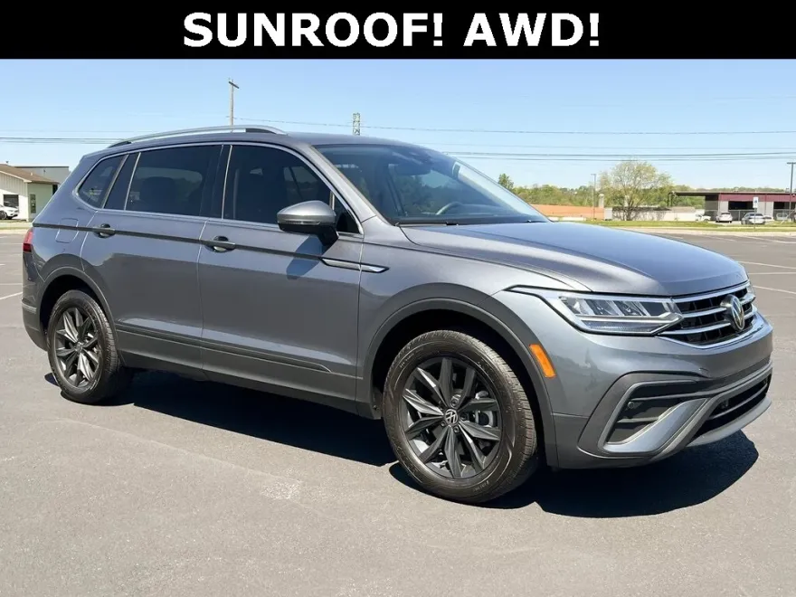2024 Volkswagen Tiguan SE Wolfsburg Edition photo 1