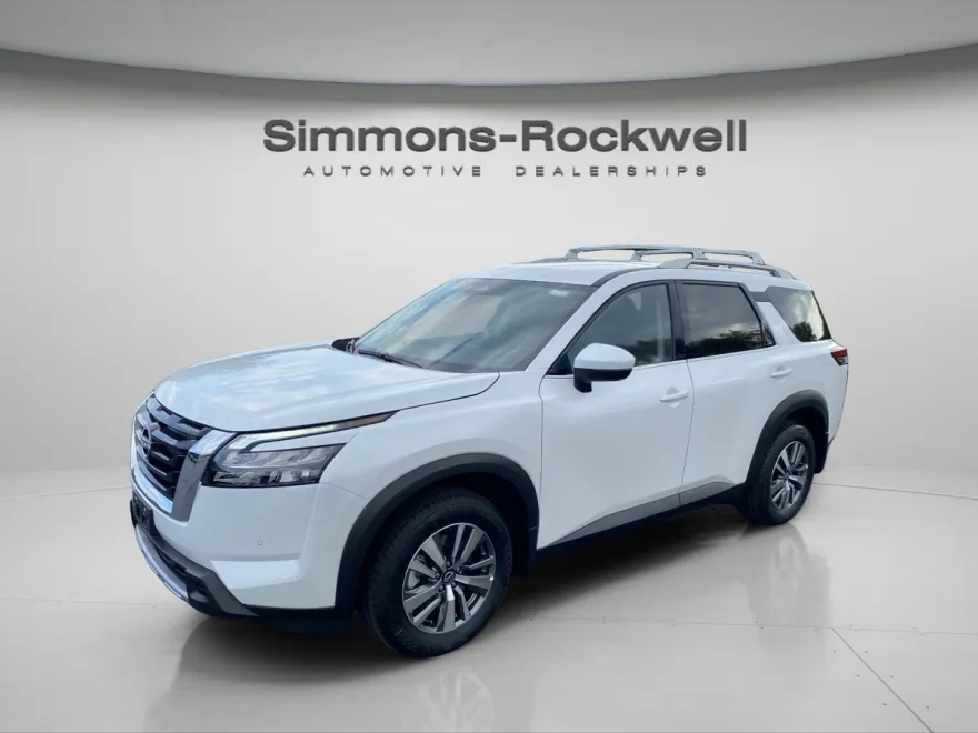 2025 Nissan Pathfinder Platinum photo 1
