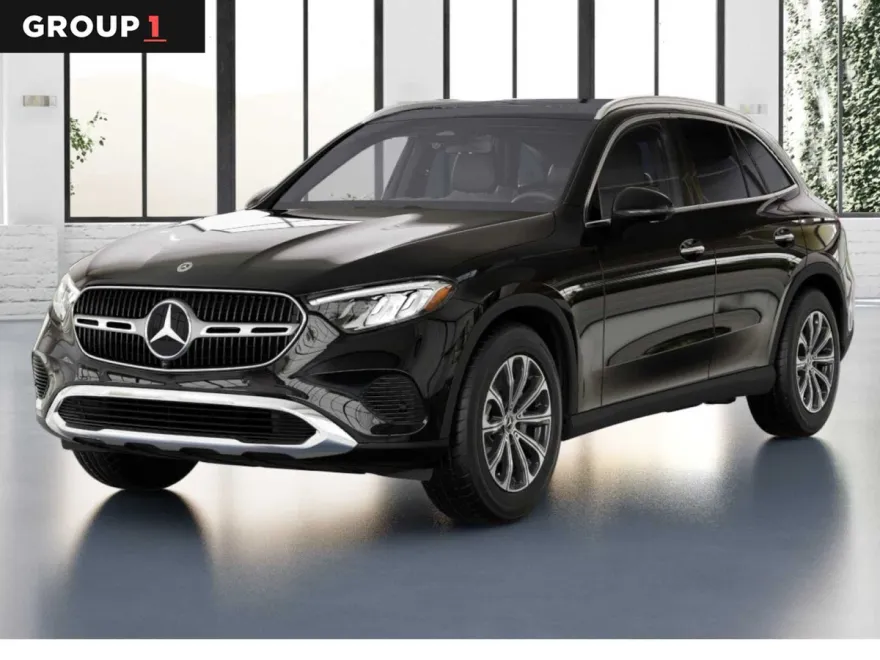 2026 Mercedes Benz GLC 300 photo 1