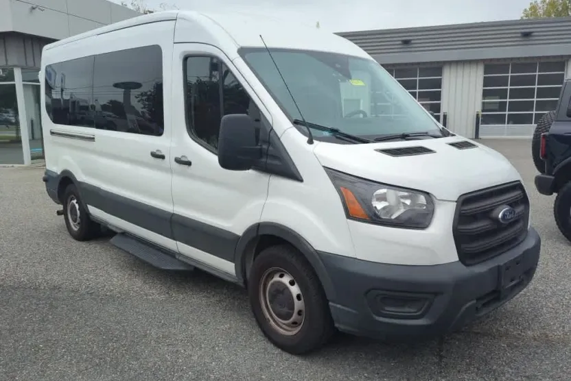 2020 Ford Transit Passenger XL Van photo 1