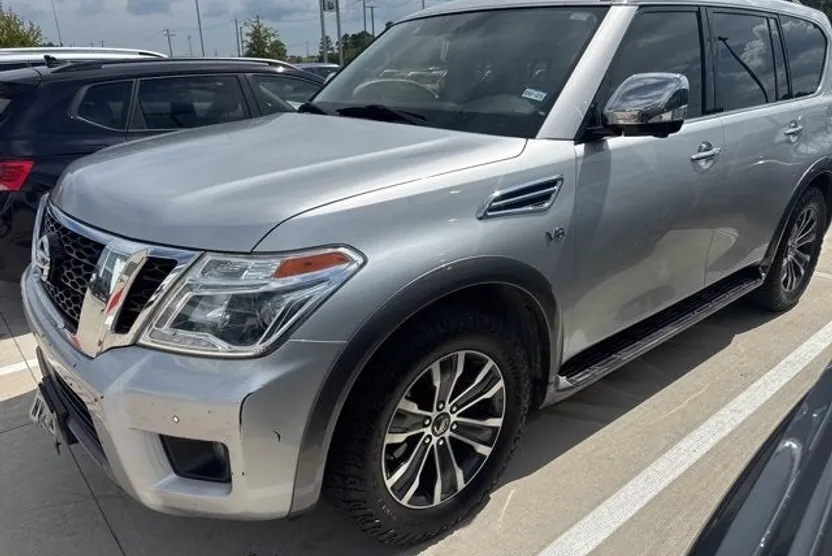 2019 Nissan Armada SL photo 1