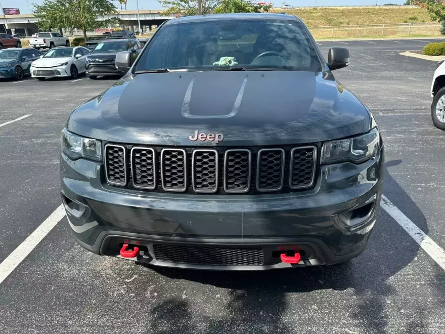 2017 Jeep Grand Cherokee Trailhawk photo 1