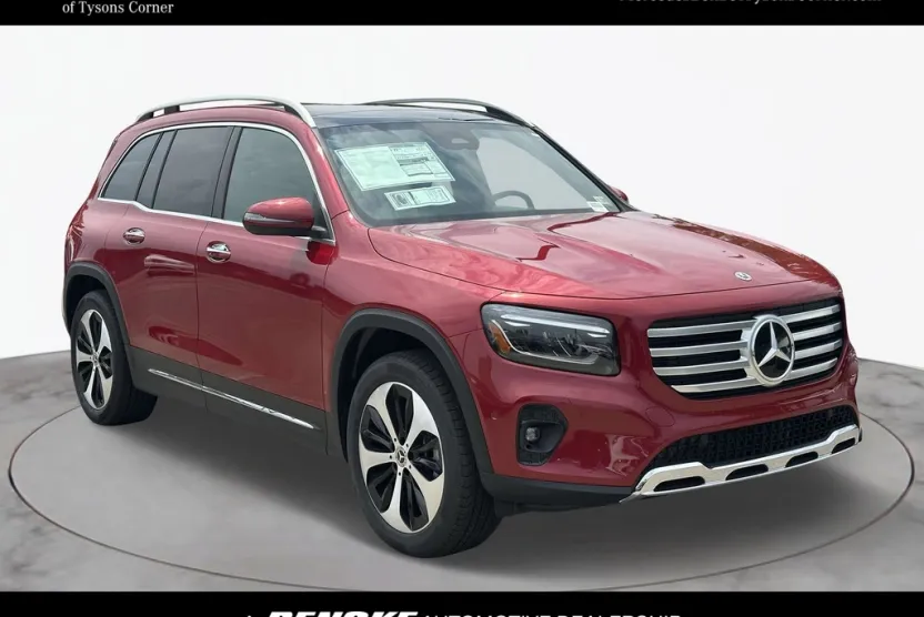 2024 Mercedes Benz GLB 250 4MATIC photo 1