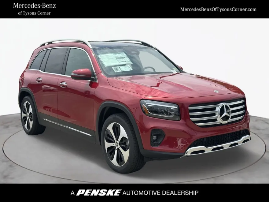 2024 Mercedes Benz GLB 250 4MATIC photo 1