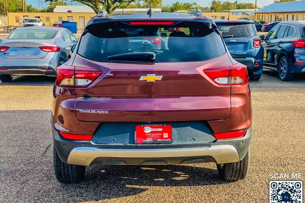 2022 Chevrolet Trailblazer LT photo 1