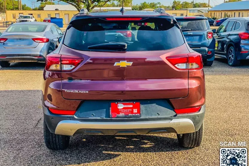 2022 Chevrolet Trailblazer LT photo 1