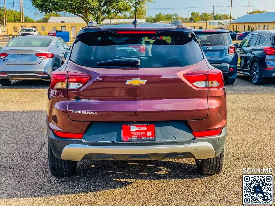 2022 Chevrolet Trailblazer LT photo 1