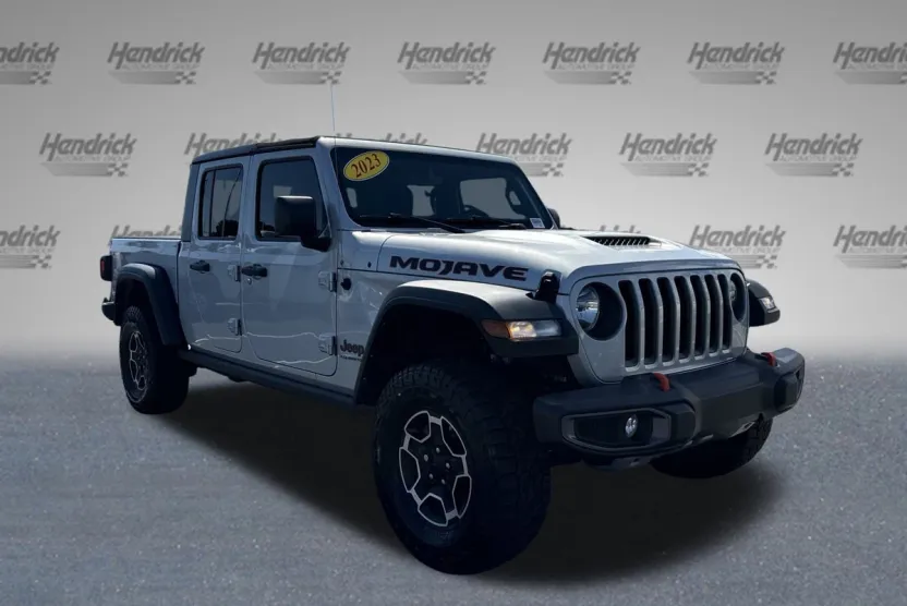 2023 Jeep Gladiator Mojave photo 1