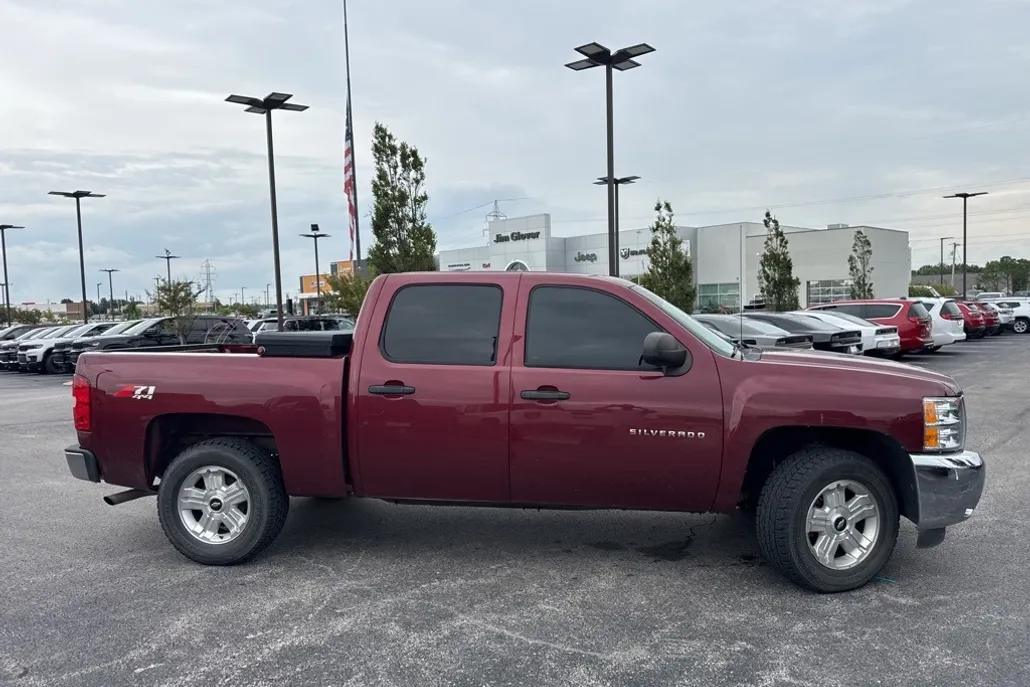 2013 Chevrolet Silverado 1500 LT photo 1