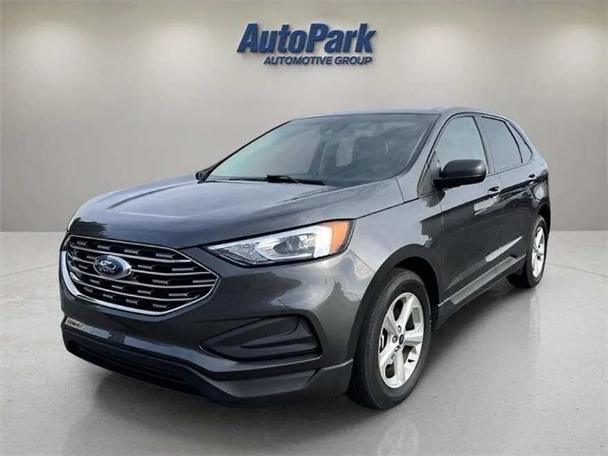 2020 Ford Edge SE photo 1