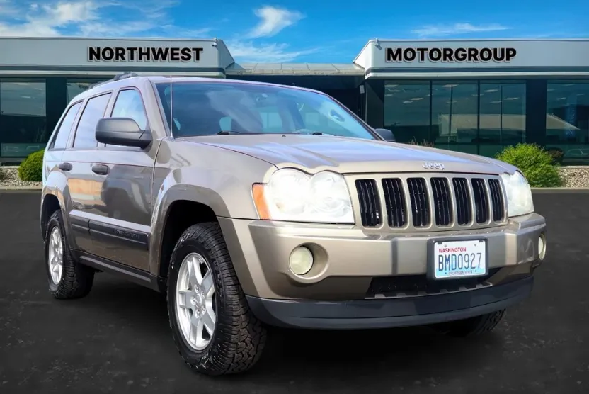 2005 Jeep Grand Cherokee Laredo photo 1