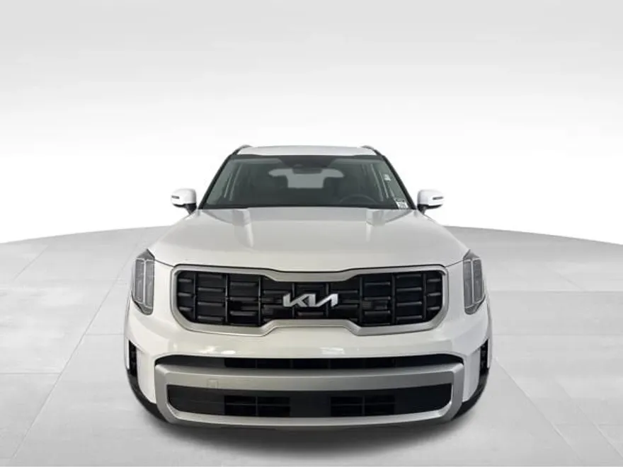 2025 Kia Telluride S photo 1