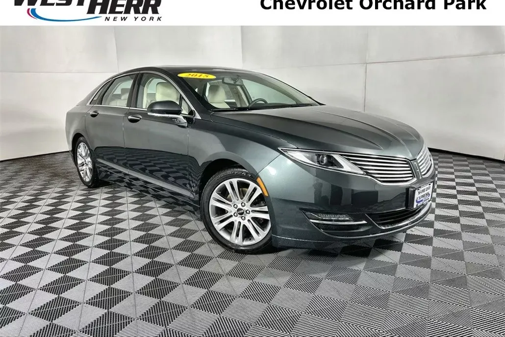2015 Lincoln MKZ photo 1