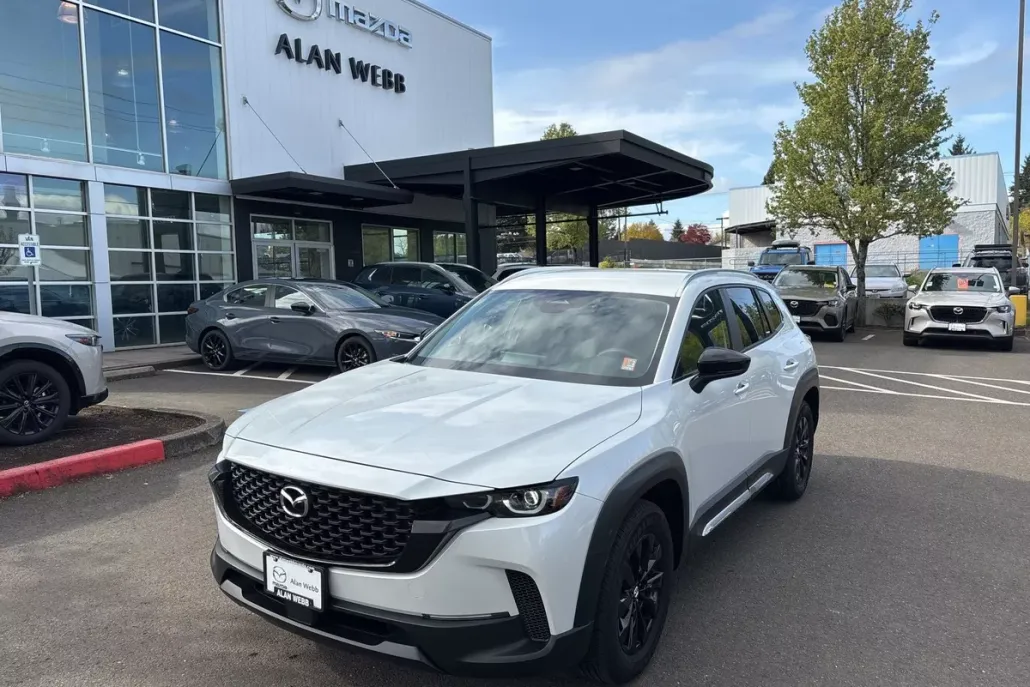 2025 Mazda CX-50 2.5 S Preferred photo 1