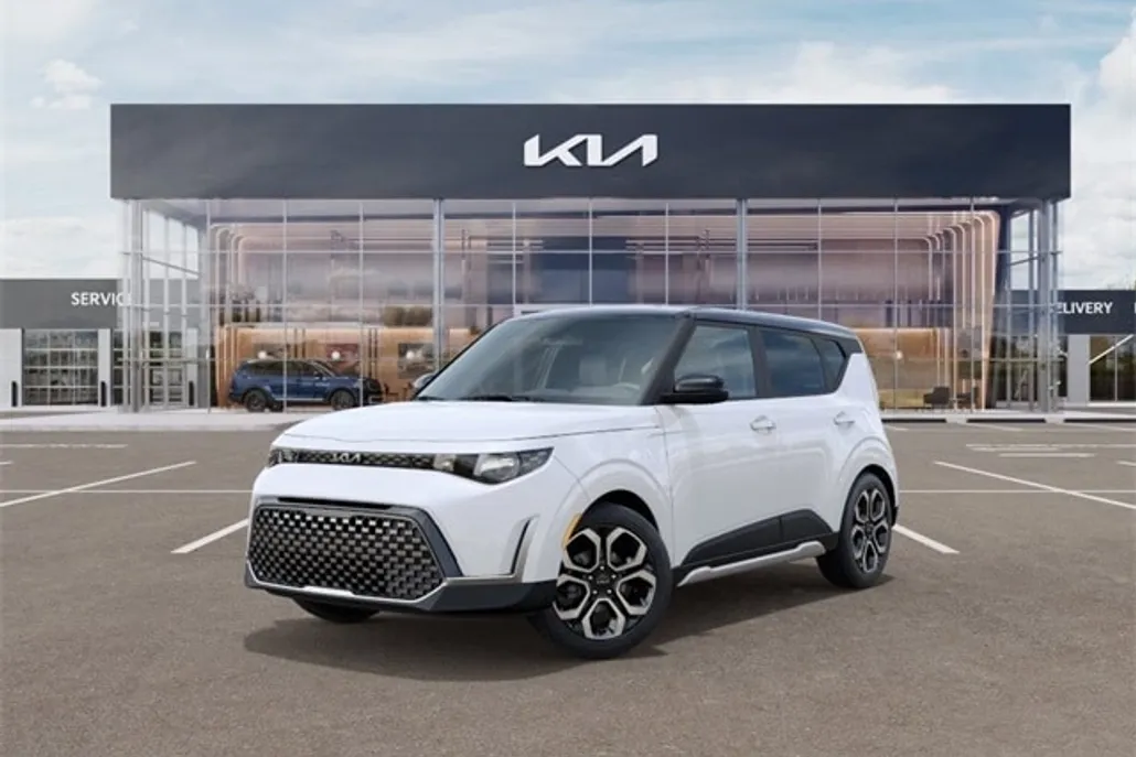 2025 Kia Soul EX photo 1