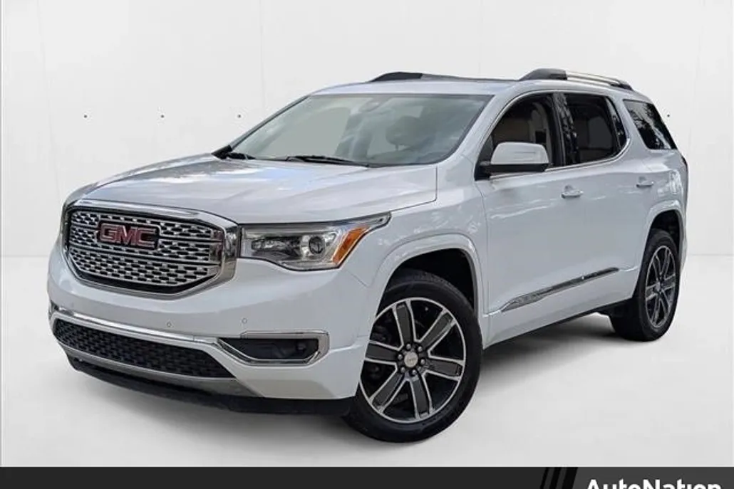 2019 Gmc Acadia Denali photo 1
