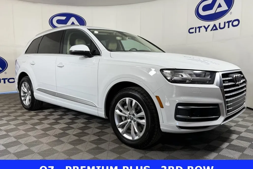 2017 Audi Q7 Premium Plus photo 1