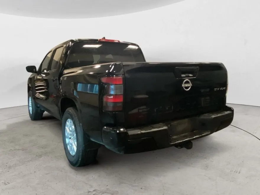 2022 Nissan Frontier SV photo 1
