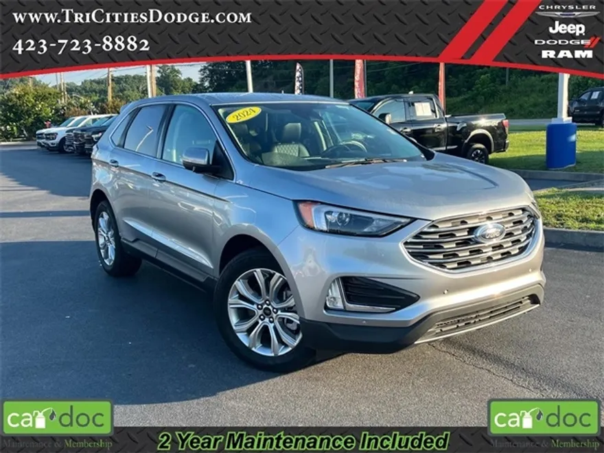 2024 Ford Edge Titanium photo 1