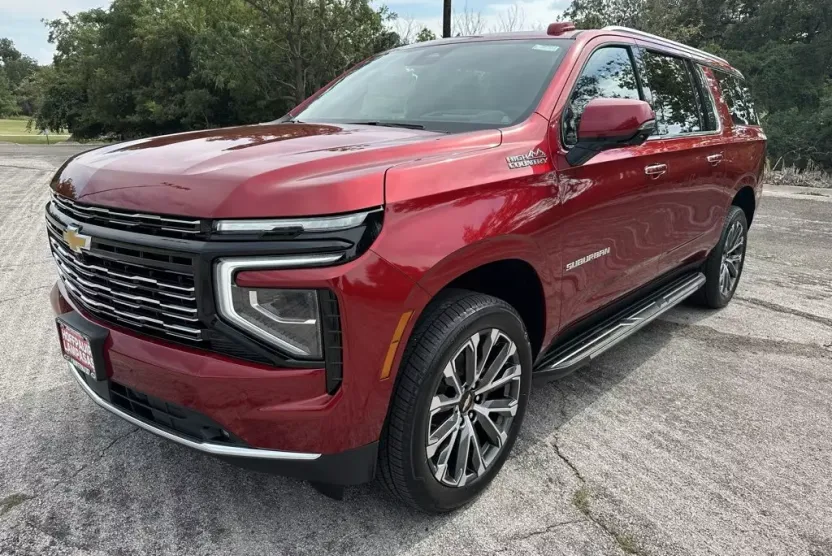 2026 Chevrolet Suburban High Country photo 1
