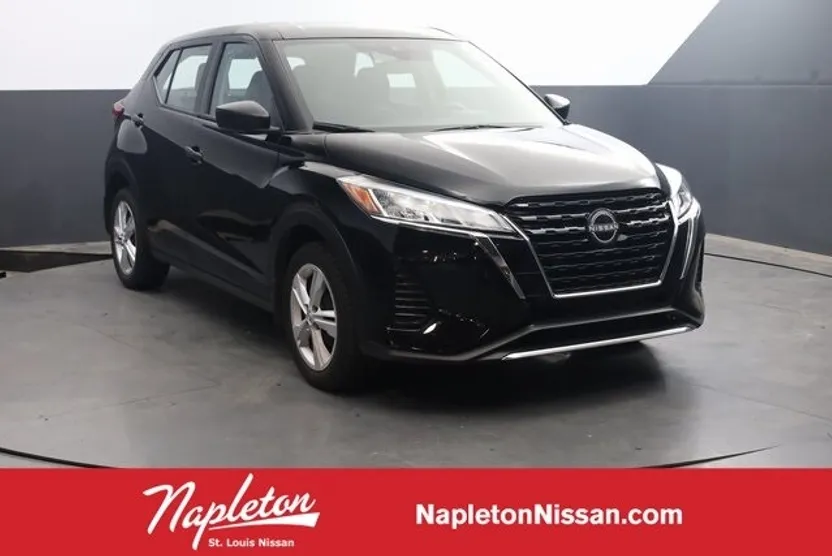2024 Nissan Kicks S photo 1