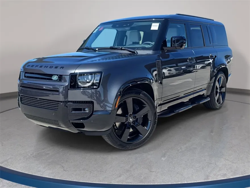 2025 Land Rover Defender 130 X-Dynamic SE photo 1