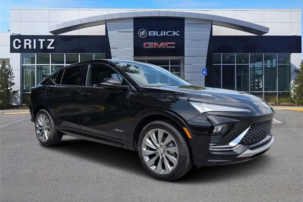 2025 Buick Envista Avenir photo 1