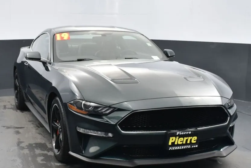 2019 Ford Mustang Bullitt photo 1