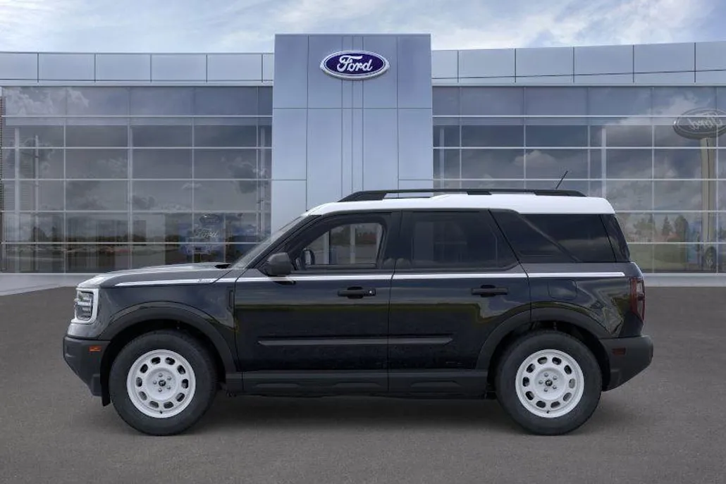 2025 Ford Bronco Sport Heritage photo 1