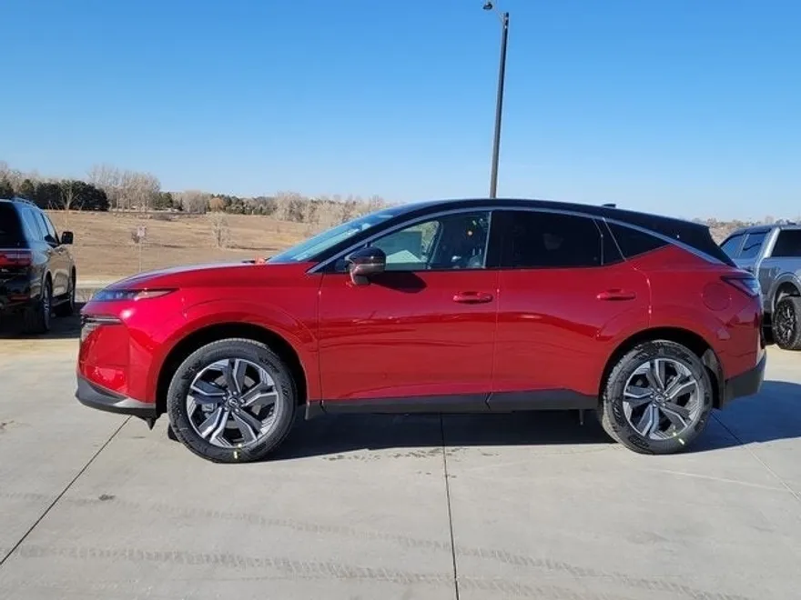 2025 Nissan Murano SL photo 1