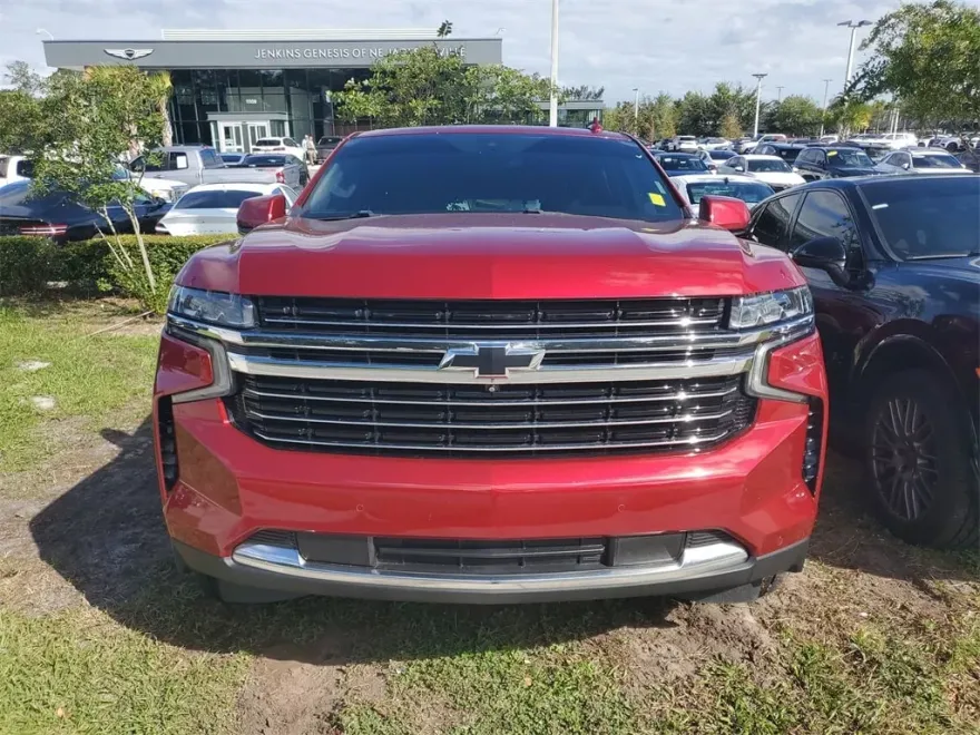 2021 Chevrolet Tahoe LT photo 1